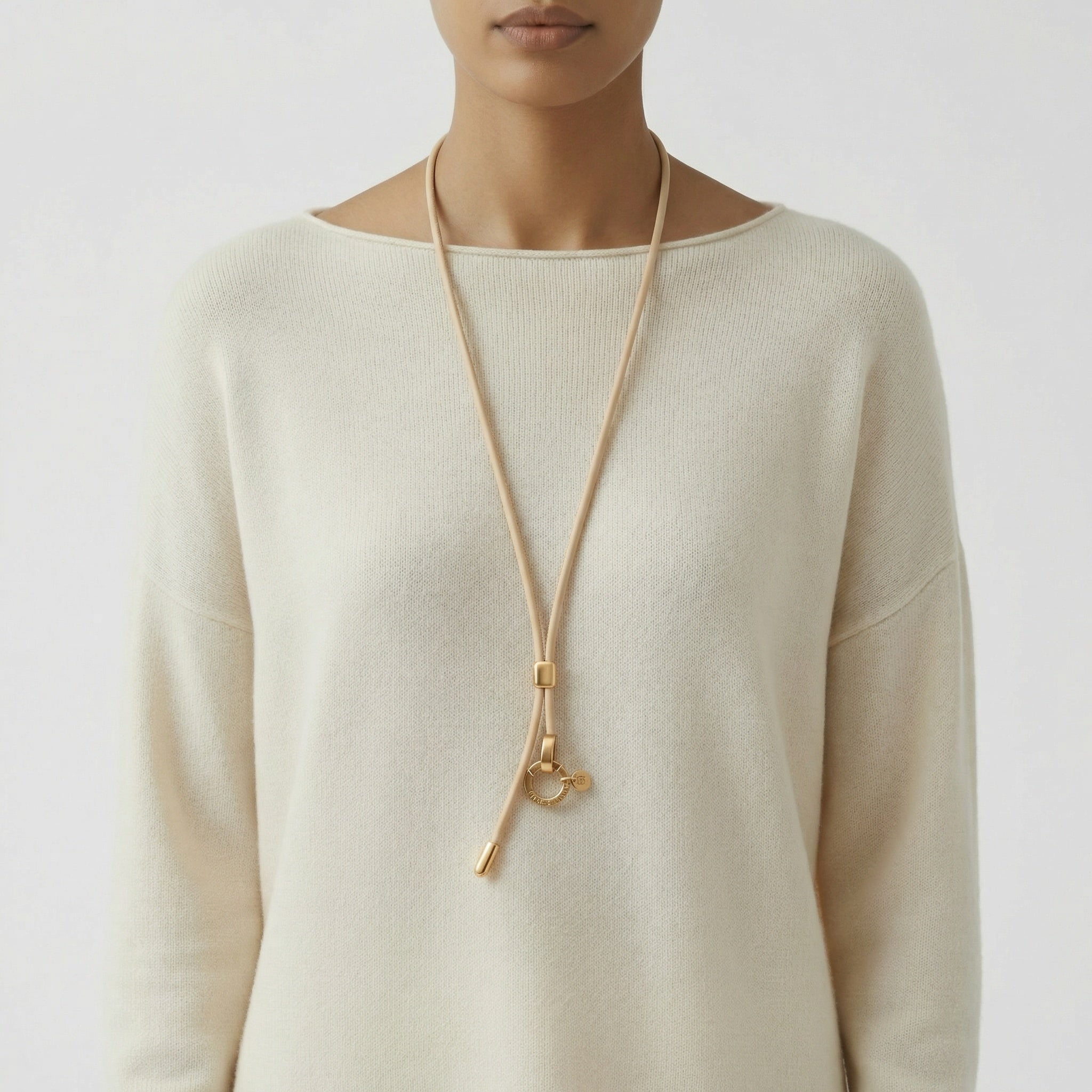 YPSILON 'SAND / GOLD' - CASUAL