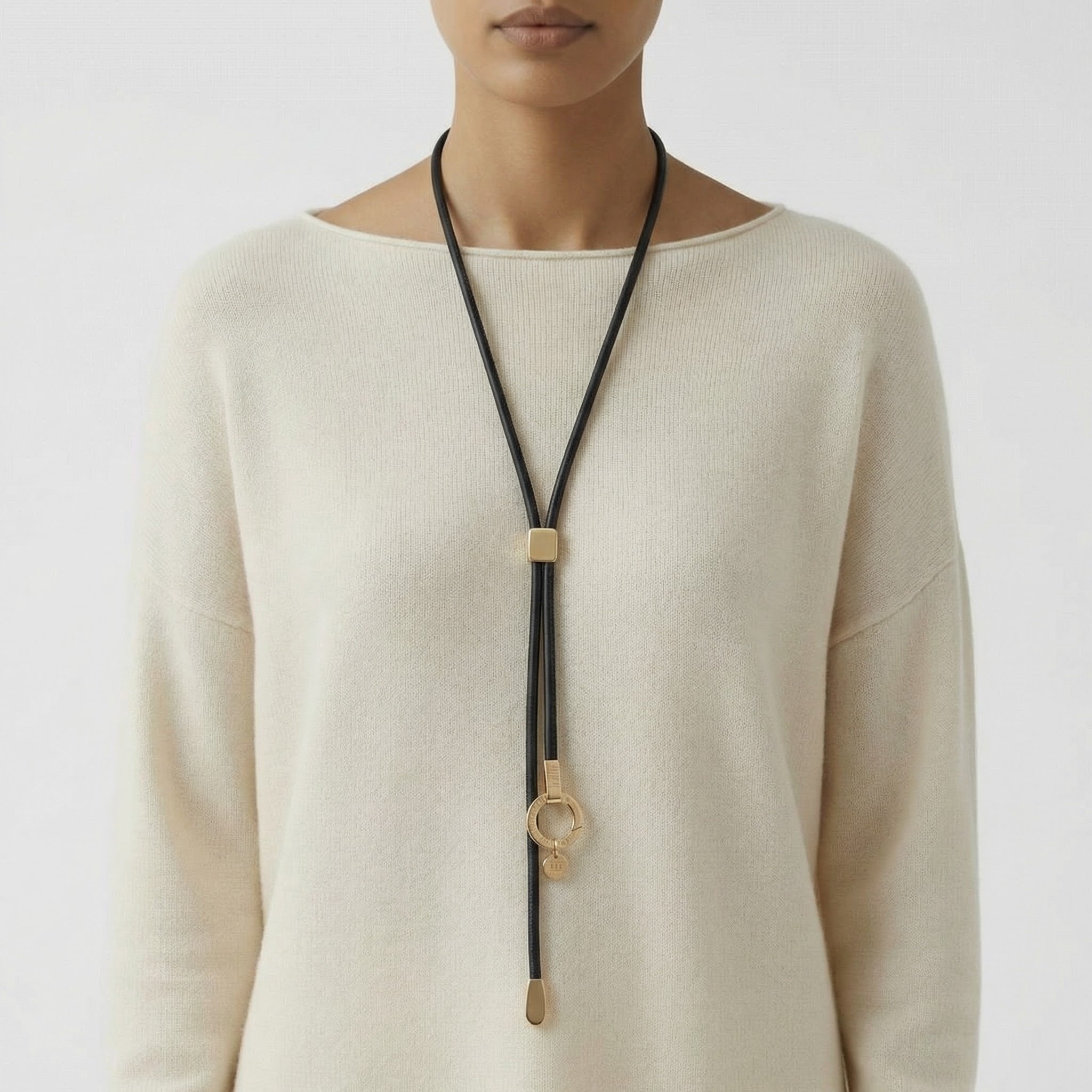 YPSILON BIG 'BLACK / GOLD' - CASUAL